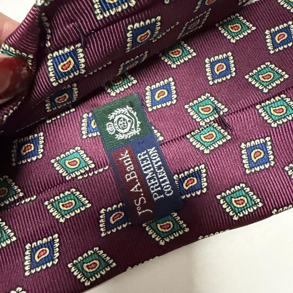 Jos. A. Bank Premier Silk‎ Necktie Purple Print 3 3/4